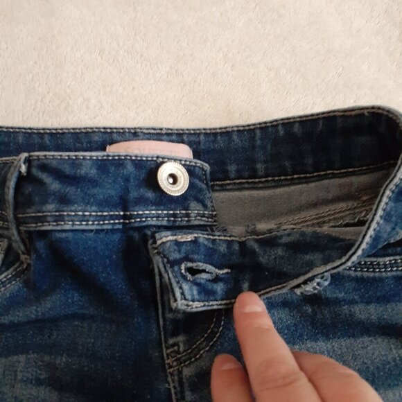 Bundle of 2 Girl's Size 8 Denim & Chino Summer Shorts - Picture 9 of 14